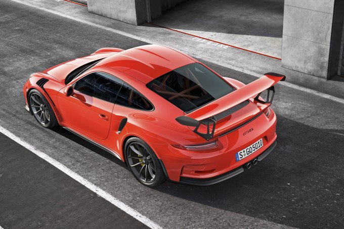 Porsche 911 GT3 RS racexpress